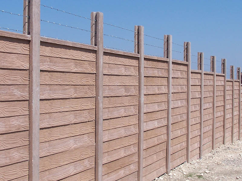 Barbwire Concrete Fence | Custom Masonry